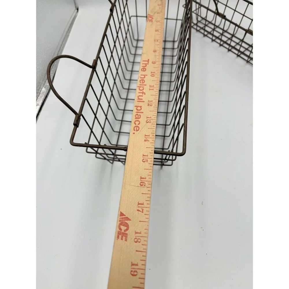 Farmhouse  Decor Wire Wall Basket Assorted Rust  2 Piece 15